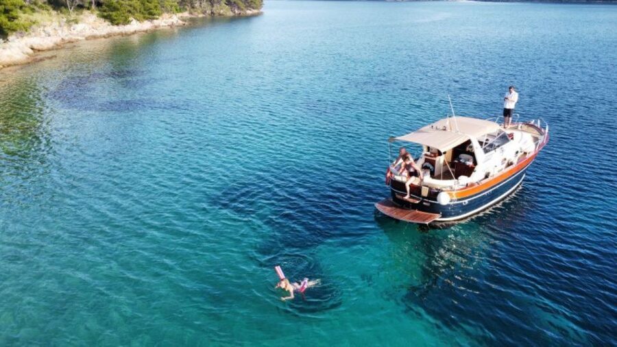 Luxury Private Boat Tour to Elaphiti Islands (8 hours) - Key points to know before you book