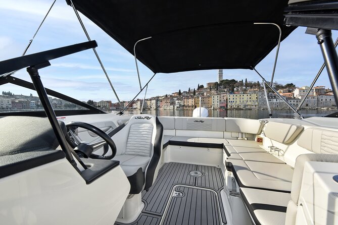 Luxury Speedboat Island Hopping with Swimming & Snorkeling - Key points at a glance