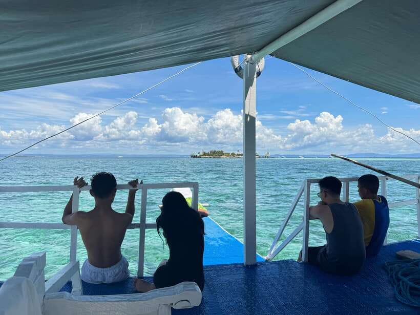 Mactan Island Hopping Gilutungan, Caohagan, Nalusuan + Lunch - How good is the guiding?
