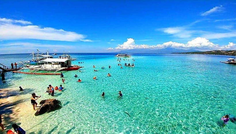 Mactan Island Hopping Gilutungan, Caohagan, Nalusuan + Lunch - Gilutungan Island offers the best water time