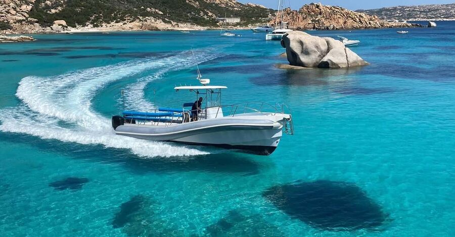 Maddalena archipelago - La Maddalena town: useful, but short