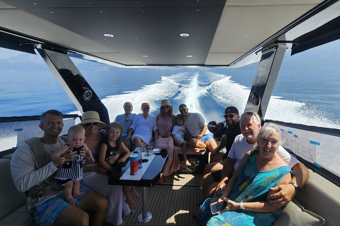 Makarska: 4 Island Luxory Boat Tour - Town Hvar & Pakleni islands - Duboka Bay on Sveti Klement: the quiet swim stop