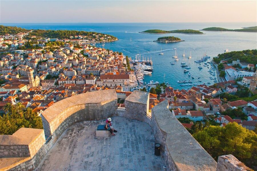 Makarska: 5-Islands Tour, Blue Cave, Vis, Hvar & Brač - Stiniva Cove: a quick look at a famous bay