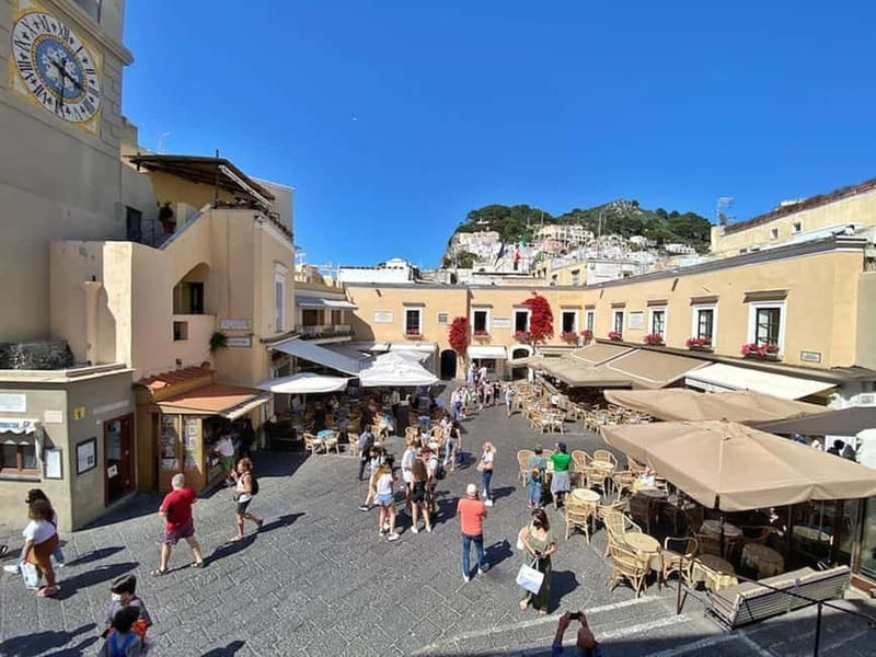 Marina Grande: Guided Capri Island Hop-On Hop-Off Bus Tour - Timing, queues, and how to protect your day