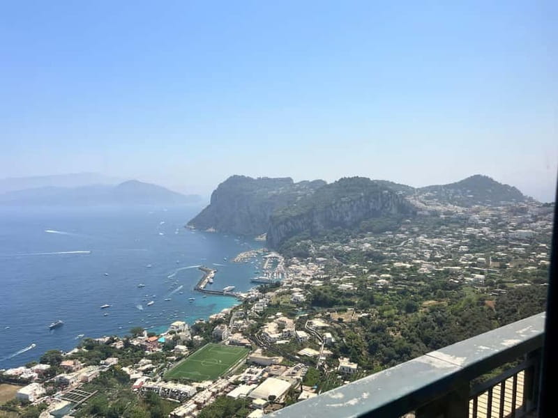 Marina Grande: Guided Capri Island Hop-On Hop-Off Bus Tour - How the transfer between stops really works