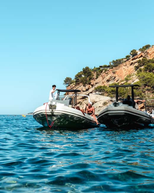 Marseille: Frioul Islands Boat Tour with Swim Stop - Key points at a glance