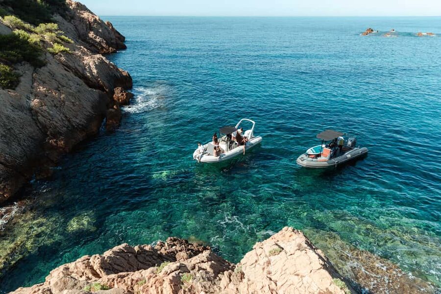 Marseille: Frioul Islands Boat Tour with Swim Stop - Swimming in a sheltered cove