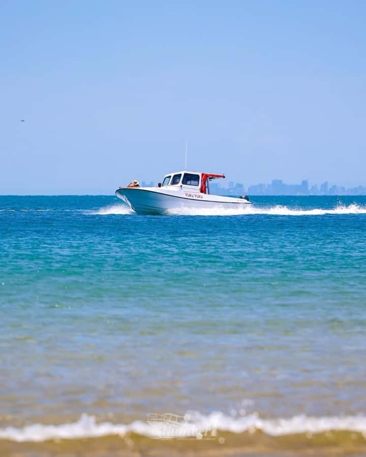 Mozambique: Inhaca, Santa Maria, and Portuguese Islands Tour - Setting out from Maputo by speedboat