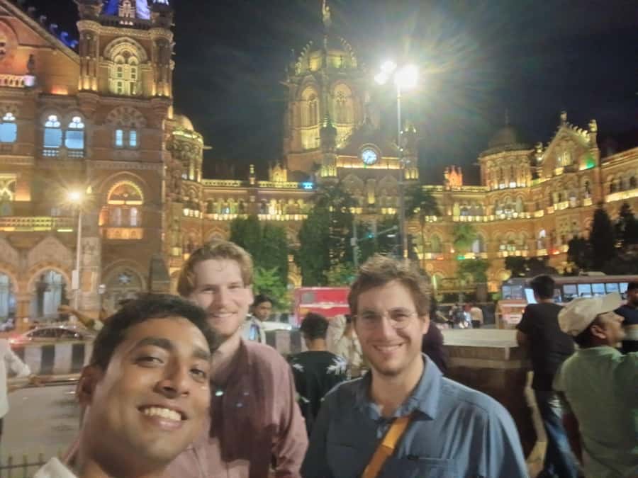 Mumbai: A Symphony of Seven Islands - Get Local in One Day - A bus ride to CST and Mumbai comfort food
