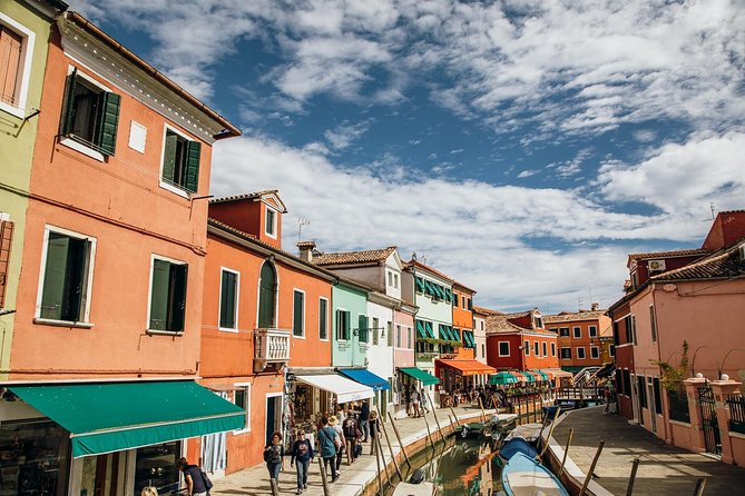Murano Burano Islands Boat Tour Glass Factory & St Erasmo Winery - Burano’s painted houses and lace tradition