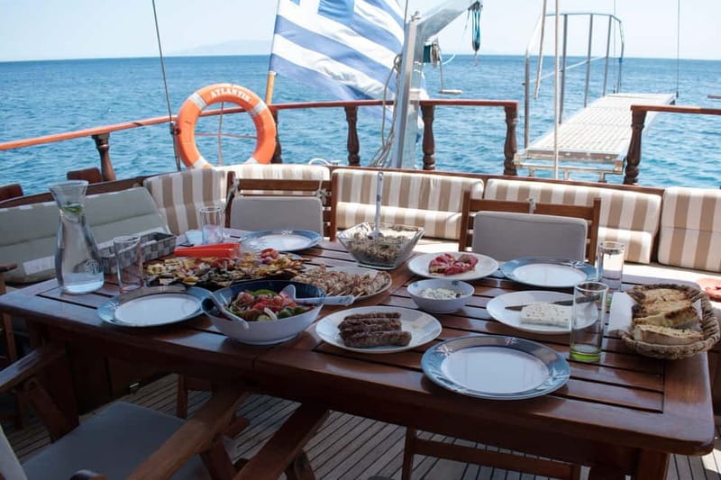 Mykonos: Delos and Rhenia Islands Cruise with BBQ Meal - The ride home is part of the experience