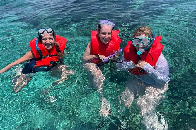 Nassau: 3 islands Pigs,Turtles,Snorkel & Beach Club with lunch - Lunch, drinks, and the value of $175