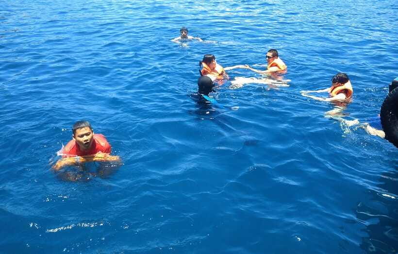 Nha Trang: Island Hopping Boat Tour with Snorkeling & Lunch - Practical planning before you go
