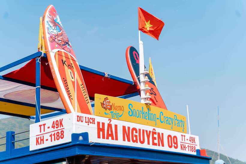 Nha Trang: Island Hopping Tour with Snorkeling and Lunch - White sand, blue sea, and Sỏi Beach