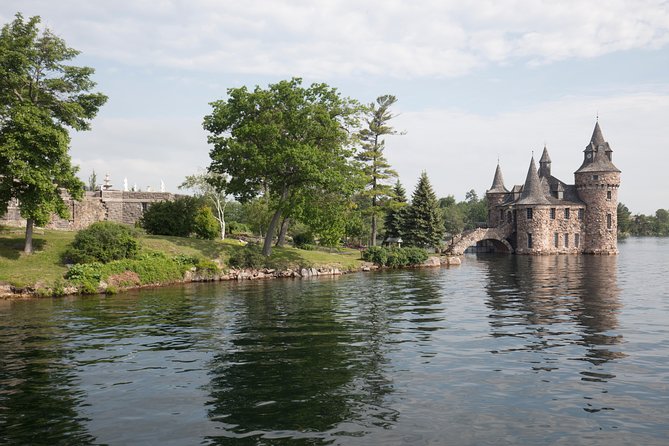 Niagara Falls, Toronto and 1000 Islands, 3 Day Tour from NYC - Day three: the St. Lawrence River and the ride home