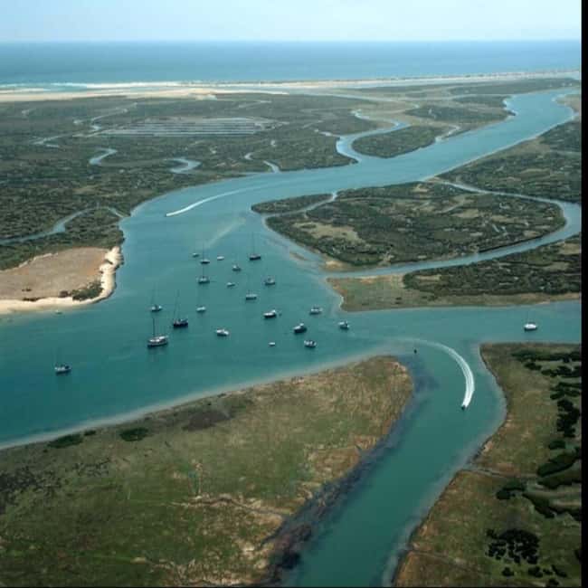 Olhão: Ria Formosa 2 Islands Boat Tour - What the boat ride adds to the experience
