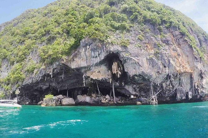 One Day Phi Phi Islands Trip By Ferry From Phuket - Phi Phi Don gives you the day’s breathing room