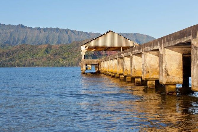 One-Day Tour Hawaii Movie Tour: Island Hopping from Oahu to Kauai - Key points before you book