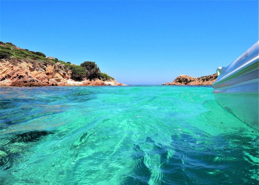 Palau: Dinghy tour in La Maddalena Archipelago - Who should book this experience?