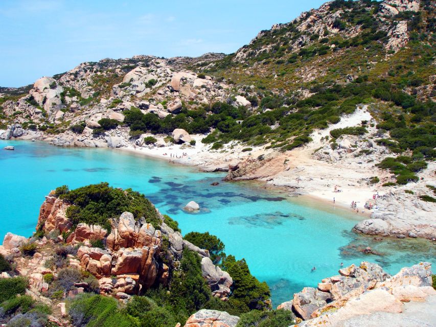 Palau: La Maddalena Archipelago and Caprera Island Boat Tour - Food, comfort, and the onboard rhythm