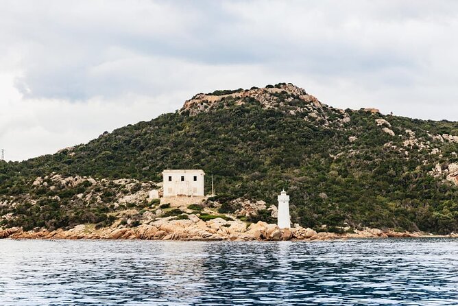 Palau or La Maddalena: 4-hour RIB tour of the archipelago - Razzoli’s Cala Lunga and the changing blues