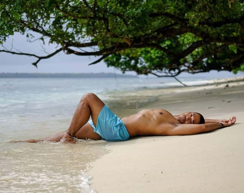 PALAWAN: Balabac Island Hopping with Full board Meals - Who will enjoy this more than most