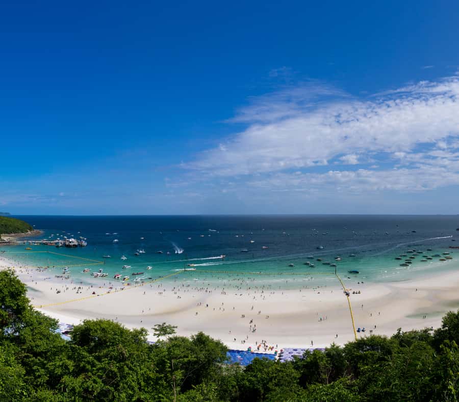 Pattaya: 3 Islands Boat Tour with Water Activities and Lunch - Breakfast starts a full day on the water