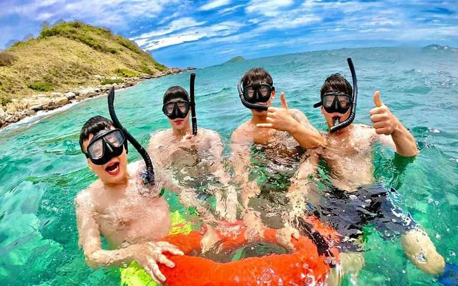 Pattaya: 3 Islands Catamaran Tour with Buffet Lunch - From your Pattaya hotel to Ocean Marina Jomtien