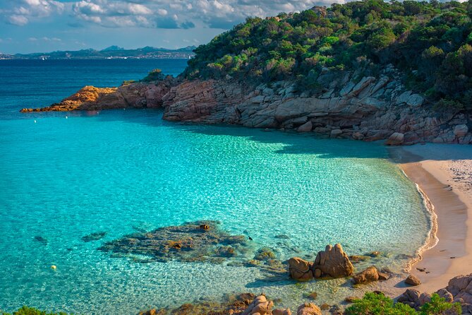 Perfect Day Sailing Tours - Maddalena Archipelago - Why this small yacht day feels different