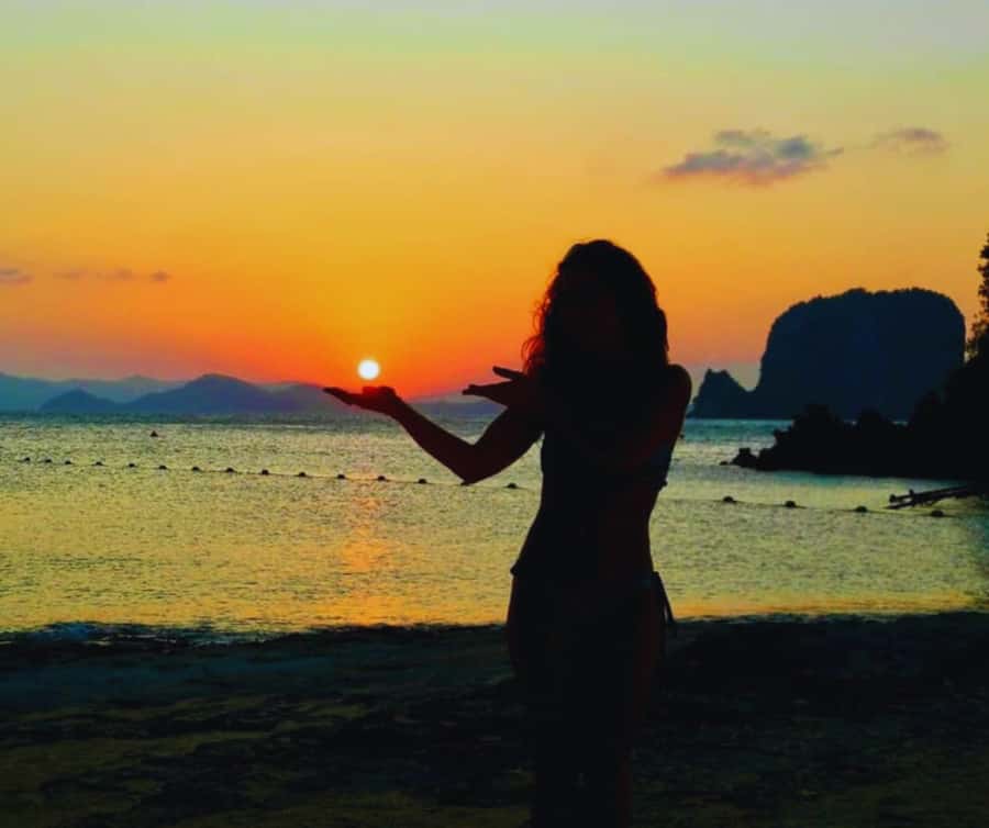 Phi Phi & 4 Islands Sunset tour + Bioluminescent Planktons - Bamboo Island, Chicken Island, and Tup Island