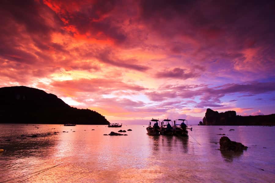 Phi Phi & 4 Islands sunset tour plus bioluminescent plankton - Monkey Beach is more observation than beach time