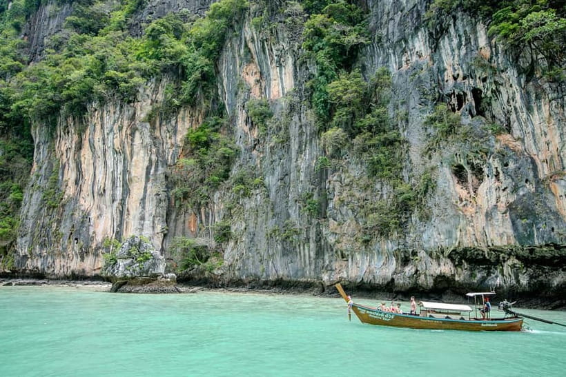 Phi Phi: 7 Island Longtail Boat Snorkeling Tour with Sunset - Food, drinks, and the longtail boat routine