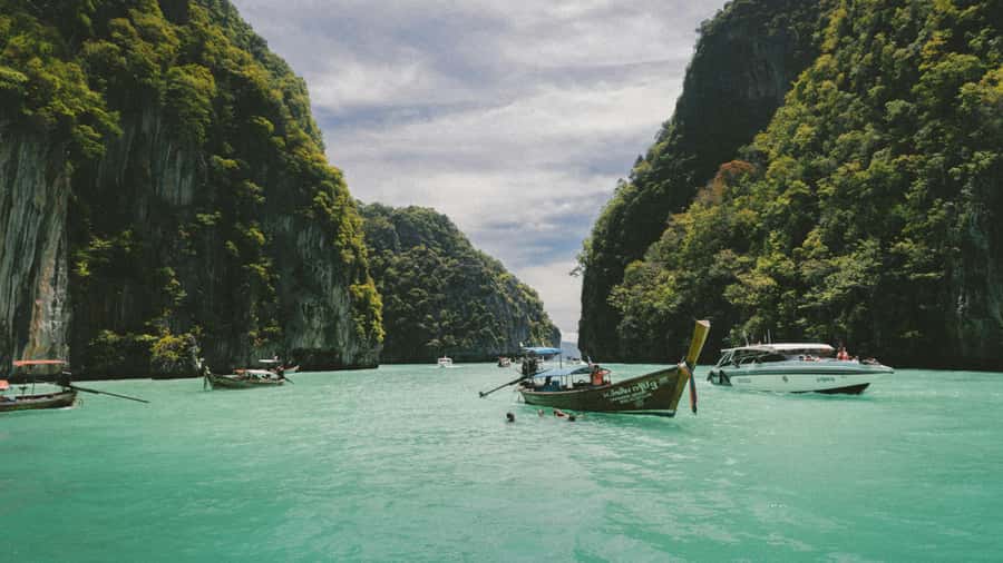 Phi Phi: Exclusive Full Day Longtail Boat to 7 Islands - Nui Bay is a quieter final stop