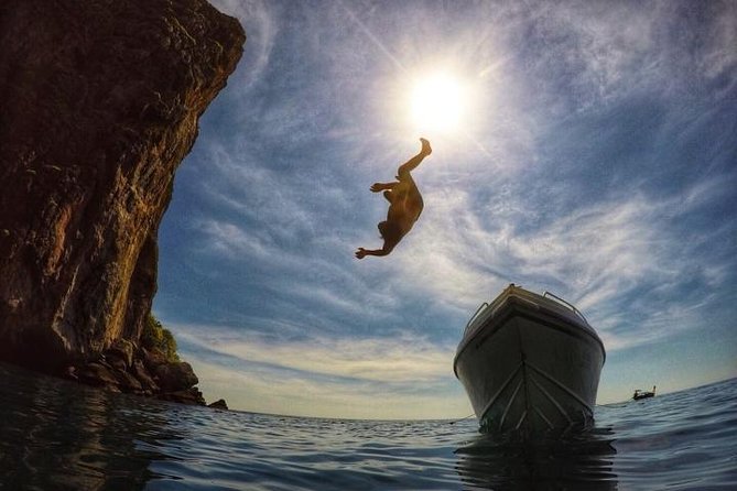 Phi Phi Islands Day Tour Bamboo and Maya Bay with Lunch By Speedboat - Key points to know before booking