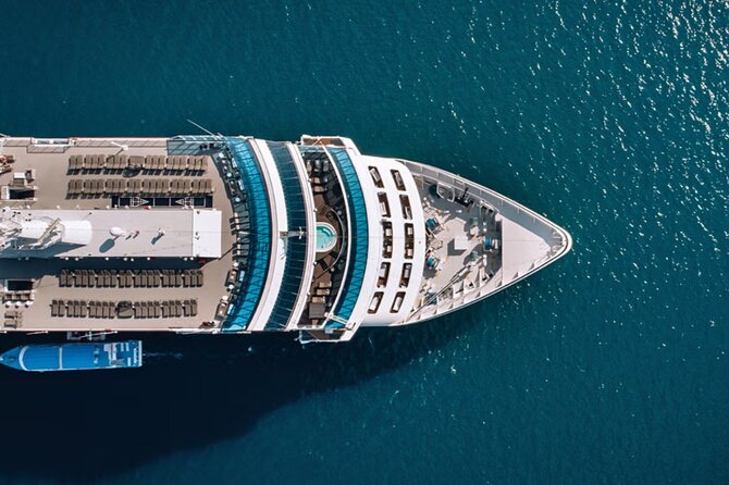 Phi Phi Islands Tour by Luxury Big Boat from Phuket - A big boat day from Phuket