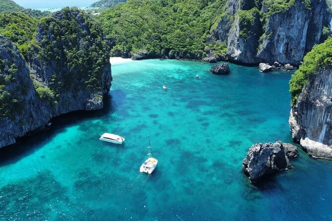 Phi Phi, Maya and Bamboo Islands Day Tour by Speedboat in Krabi - What the $48.88 price really buys