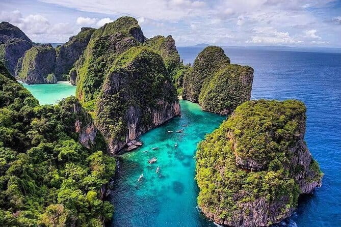 Phi Phi, Maya and Bamboo Islands Day Tour by Speedboat in Krabi - Maya Bay: the famous final picture
