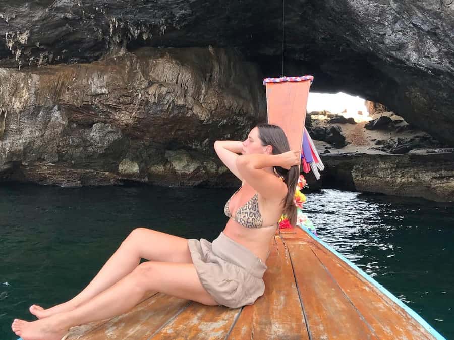Phi Phi: Private 7 Islands Longtail to Maya Bay and Bamboo - Walking from Loh Samah Bay to Maya Bay