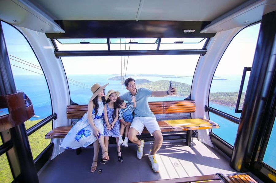 Phu Quoc: 3 Island Boat Trip, Cable Car, Water Park| Vietnam - A full day from Duong Dong to the southern islands