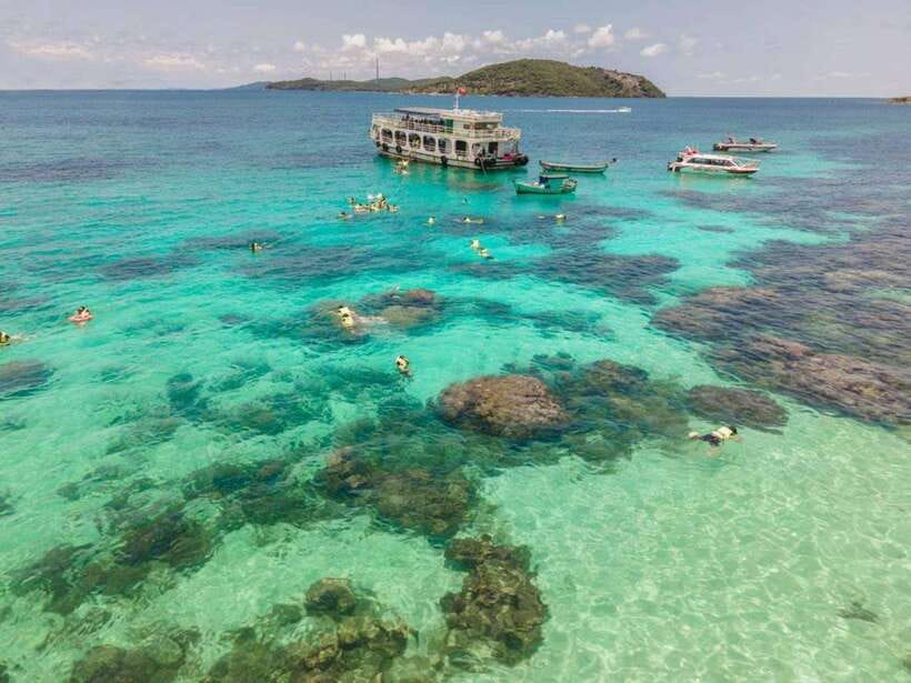 Phu Quoc: 3 Islands Trip Snorkeling by Speed Boat - The speedboat to the An Thoi islands