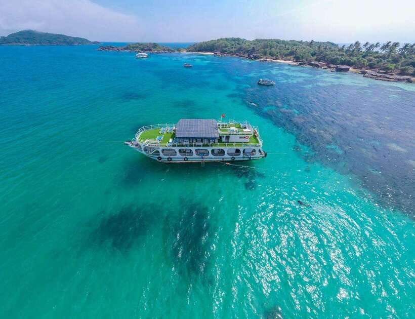Phu Quoc: 3 Islands Trip Snorkeling by Speed Boat - Gam Ghi Island and the coral reef