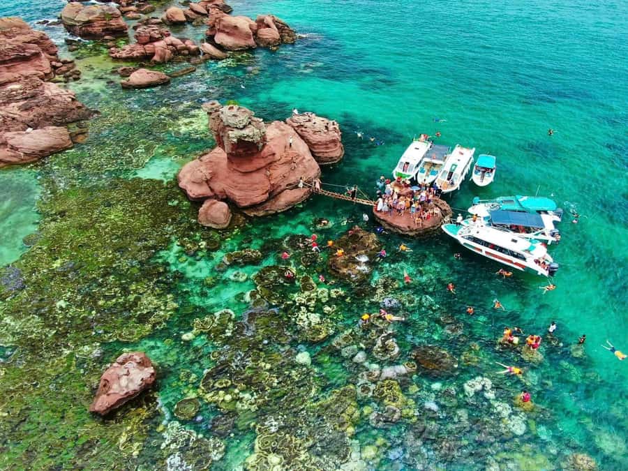 Phu Quoc Full-Day 4 Islands Snorkeling Tour With Cable Car - Starting with a speedboat from Phu Quoc