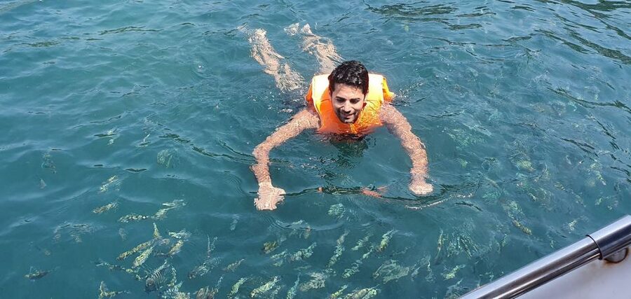 Phu Quoc: Speedboat Tour of 4 Islands with Snorkeling & BBQ - Guides, group size, and the human side of the tour
