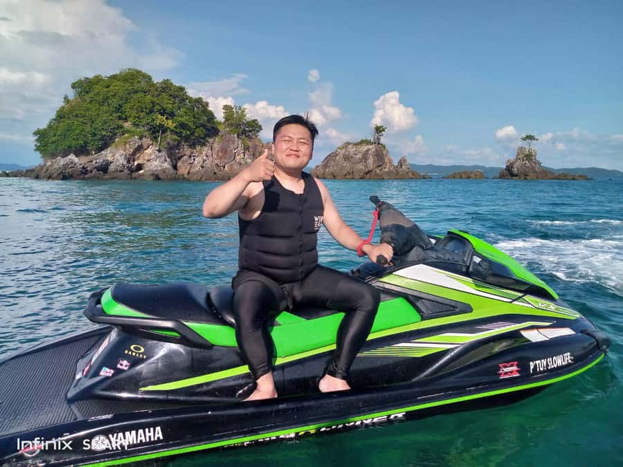 Phuket: 4 Hours Jet Ski Experience Hopping To 6 Islands - Crowds and equipment: the key tradeoff