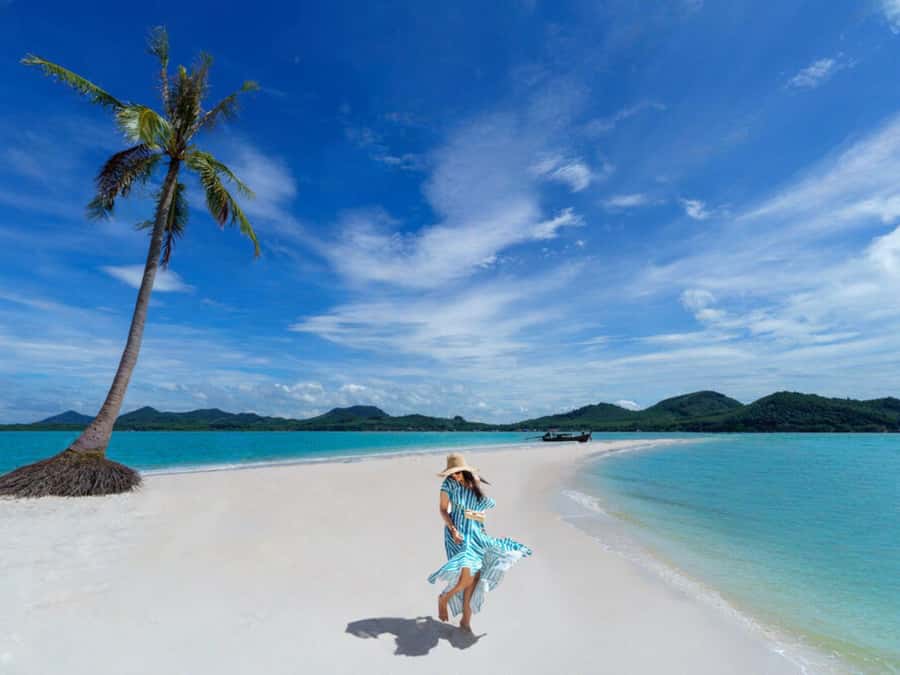 Phuket: 4 Islands Krabi Adventure & Snorkeling Day Tour - The transport is convenient, but timing needs patience
