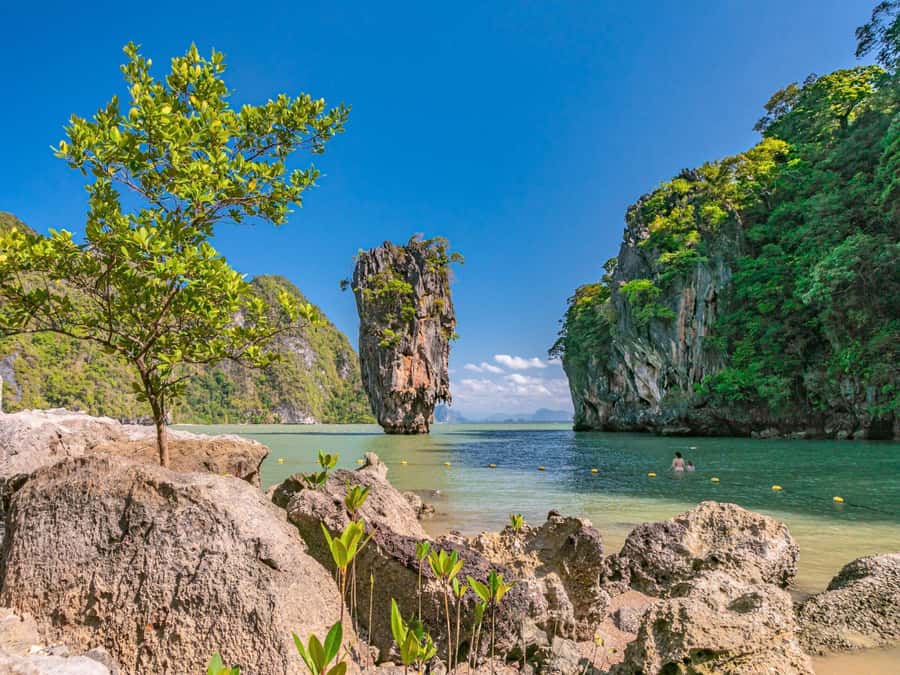 Phuket: 7 Wonders of Phang Nga Bay 6-Islands Tour - Panak Island and the cave visit