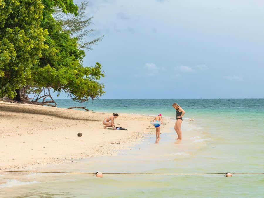 Phuket: 7 Wonders of Phang Nga Bay 6-Islands Tour - Naka Island beach and the final swim