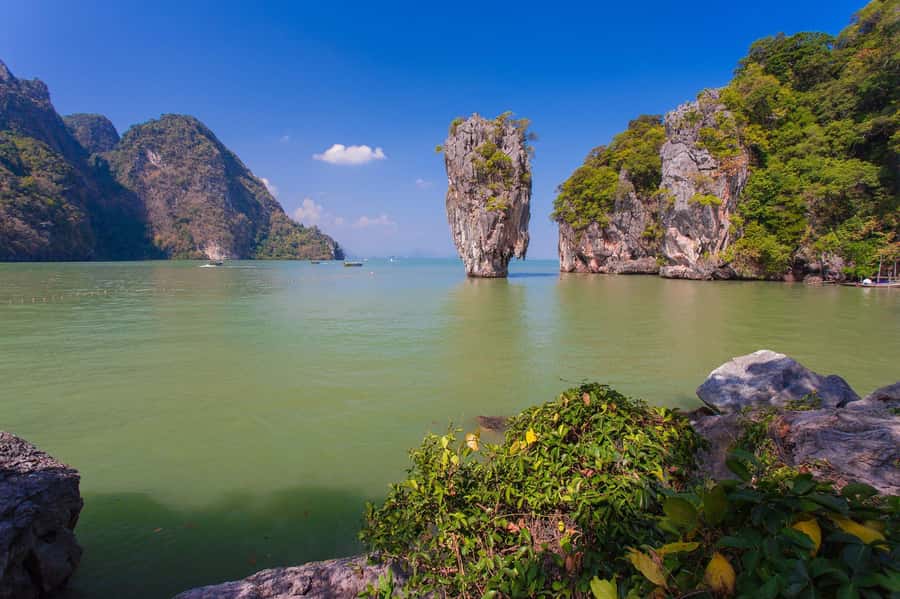 Phuket: James Bond and Khai Islands Day Trip by Speedboat - Khai Island: Beach Time With a Catch