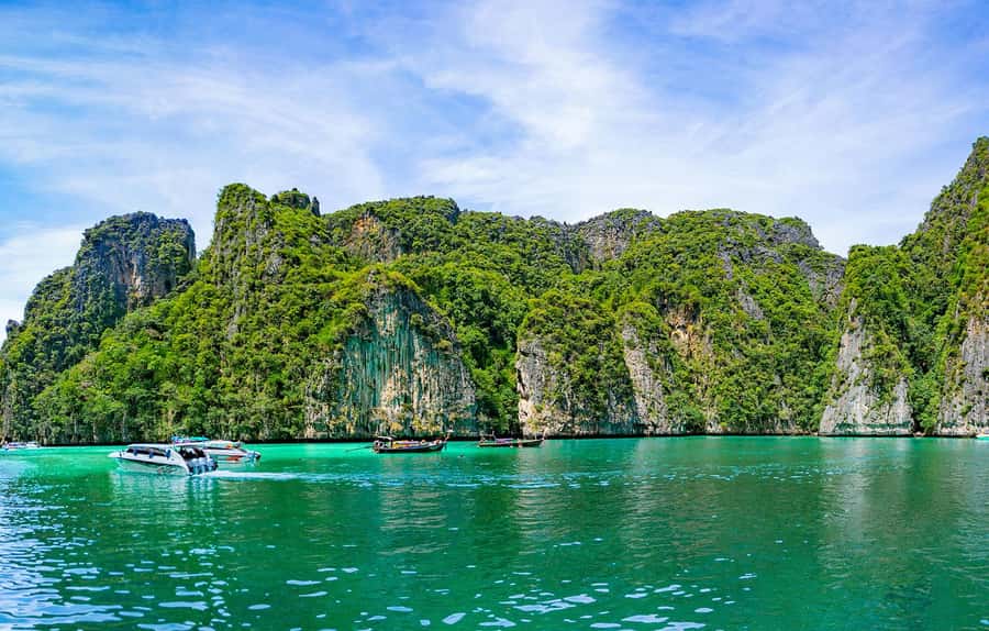 Phuket: Maya Bay, Phi Phi, Green, and Khai Islands Day Trip - What $69 really covers