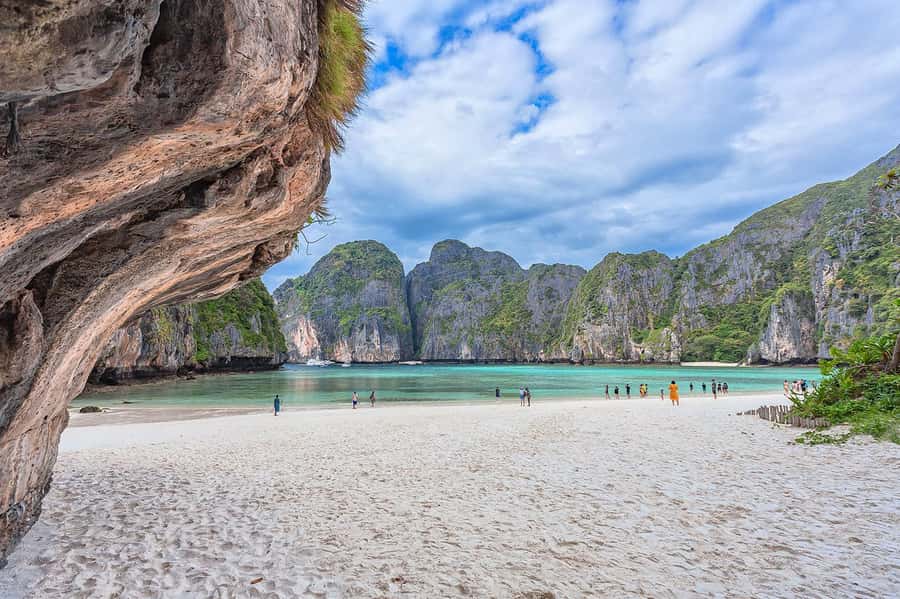 Phuket: Maya Beach, Bamboo Island, & Phi Phi Islands Tour - Phi Phi Don provides lunch and a needed pause